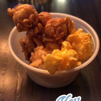 Garrett Popcorn Shops - Popcorn Shops Near Me - Chicago, Illinois
