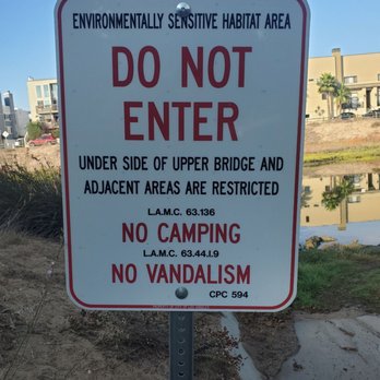 Ballona Lagoon - Warning sign - Landmarks & Historical Buildings Near Me - Marina del Rey, California Ballona Lagoon - Warning sign - Landmarks & Historical Buildings Near Me - Marina del Rey, California