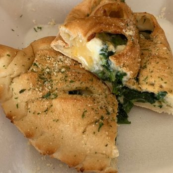Amina Pizzeria - Vegetable Calzone (Undercooked, threw half away) - Pizza Near Me - Honolulu, Hawaii