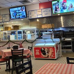Vinney's inside the pizzeria
