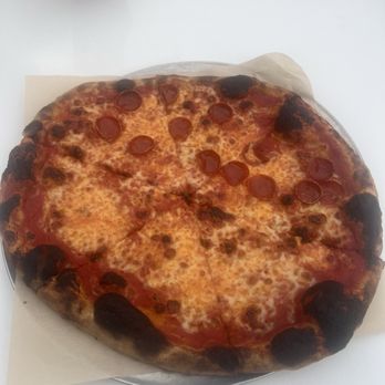 New Yorkese - Cheese Pizza - Half pepperoni - Pizza Near Me - Boulder, Colorado New Yorkese - Cheese Pizza - Half pepperoni - Pizza Near Me - Boulder, Colorado