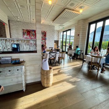 The Shed Restaurant - Plainview NY - Indoor dining - Breakfast & Brunch Near Me - Plainview, New York