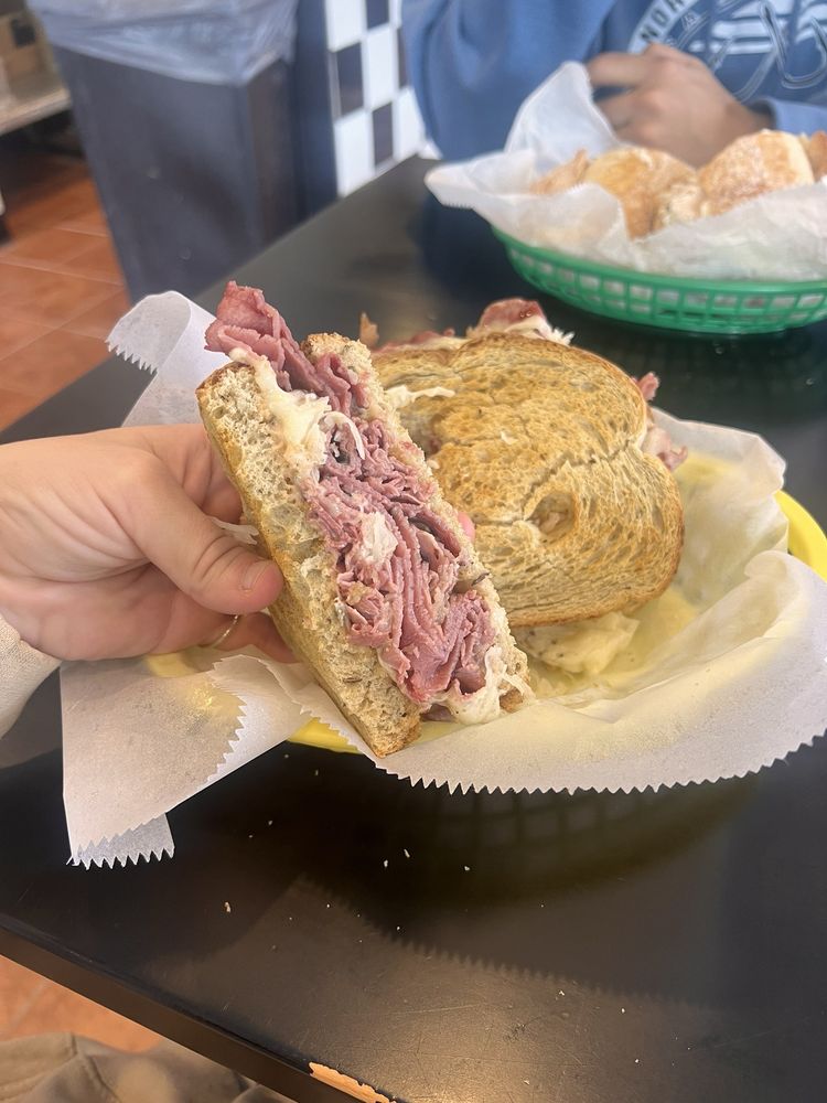 JOEY TOMATOES Updated September 2024 57 Photos & 55 Reviews 1190