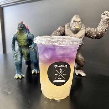 The Boba Co - White grape butterfly juice w/ lychee jelly - Bubble Tea Near Me - San Marcos, California The Boba Co - White grape butterfly juice w/ lychee jelly - Bubble Tea Near Me - San Marcos, California