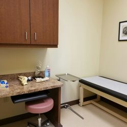 Brain and Spine Neuroscience Institute - Exam room 3