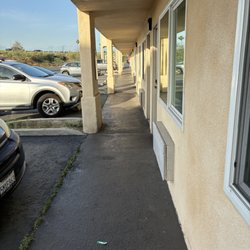Motel 6 - Hallway to the rooms