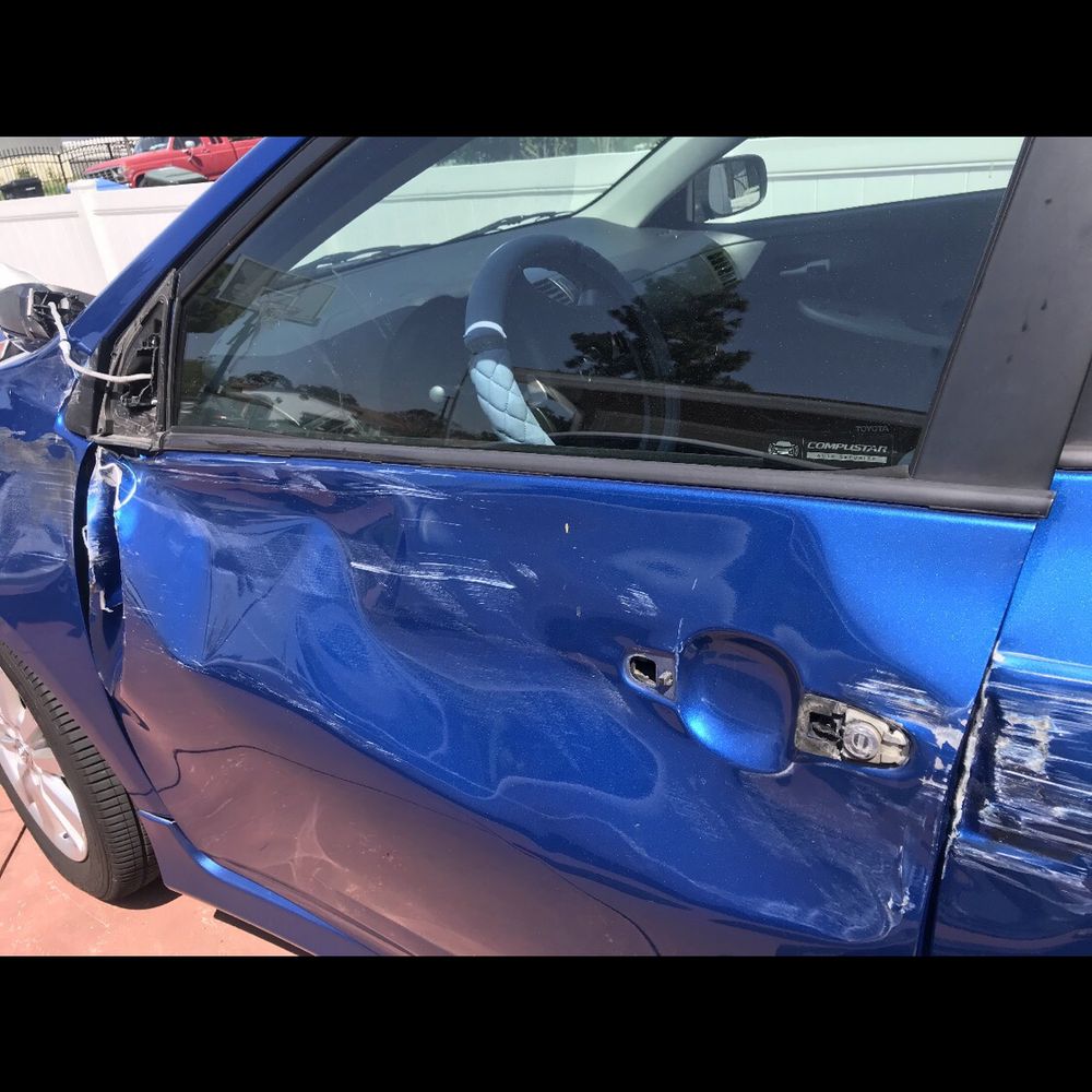 Absolute Collision Center - Car Before - Body Shops Near Me - Pico Rivera, California
