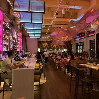 Meximodo - Interior - Mexican Near Me - Metuchen, New Jersey