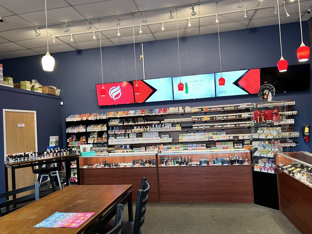 FATBOY VAPORS Updated October 2024 16 Photos 505 Old Steese Hwy