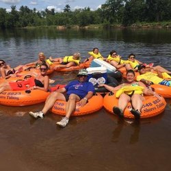 Sandy Shores Tubing - Looks like this group rented our COOLER SPEAKER SYSTEM. I bet they were a hit on the river.