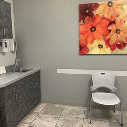CareNow Urgent Care - Clean office