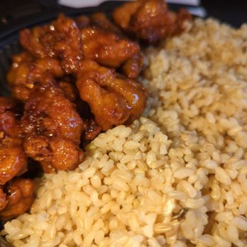 Pick Up Stix Fresh Asian Flavors - General's Chicken with brown rice. It was made to order and fresh! - Chinese Near Me - Valencia, California Pick Up Stix Fresh Asian Flavors - General's Chicken with brown rice. It was made to order and fresh! - Chinese Near Me - Valencia, California