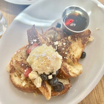 Prep & Pastry - Classic French Toast - Breakfast & Brunch Near Me - Tucson, Arizona Prep & Pastry - Classic French Toast - Breakfast & Brunch Near Me - Tucson, Arizona
