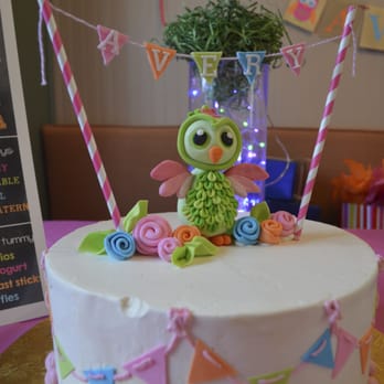 Sugaree Baking Co - My daughter's first birthday cake, owl theme. - Bakeries Near Me - Saint Louis, Missouri Sugaree Baking Co - My daughter's first birthday cake, owl theme. - Bakeries Near Me - Saint Louis, Missouri