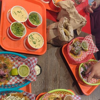Uno Más Taco Shop - Tacos Near Me - Spokane, Washington
