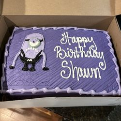 Park Bake Shop - Custom Minion Cake