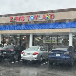 Zen’s Toyland - Outside