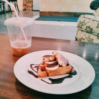 Cafe Central - Now offering waffles! Yum - Cafes Near Me - Montreal, Quebec Cafe Central - Now offering waffles! Yum - Cafes Near Me - Montreal, Quebec