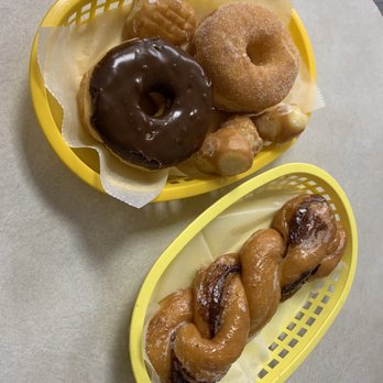 Ronald's Donuts - Chocolate glaze, sugar, glazed donut holes, and a cinnamon twist - Donuts Near Me - Las Vegas, Nevada