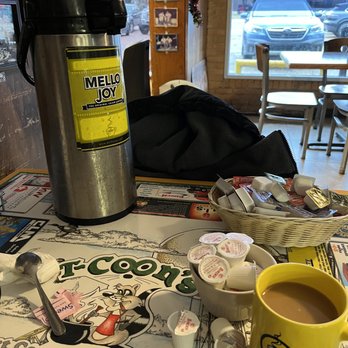 T-Coon's - Keep pushing the button until you've had enough . . . :) - Breakfast & Brunch Near Me - Lafayette, Louisiana