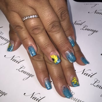 Nail Lounge On Miracle Mile - Loved my sunflowers - Nail Salons Near Me - Stockton, California