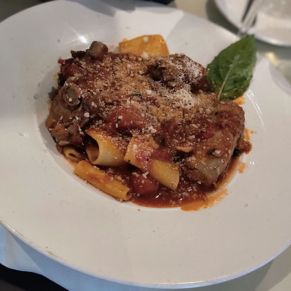 Limoncello Naples - Sunday Gravy sauce - Italian Near Me - Naples, Florida Limoncello Naples - Sunday Gravy sauce - Italian Near Me - Naples, Florida
