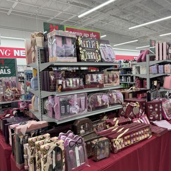 Burlington - Gift ideas - Women's Clothing Near Me - Lancaster, California Burlington - Gift ideas - Women's Clothing Near Me - Lancaster, California