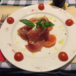 Restaurant-Pizzeria La Stazione - Parmaschinken, Büffelmozzarella und Tomaten
