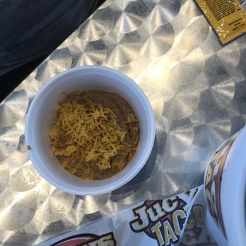 Jucy’s Taco - a bowl of chili and chips - Mexican Near Me - Marshall, Texas