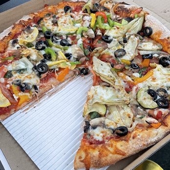 Bizza - Artichoke pizza, I think. - Vegan Near Me - San Mateo, California