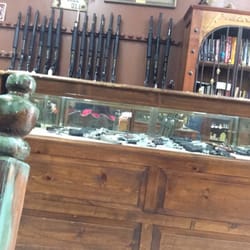 Collectors Guns Exchange - Another view