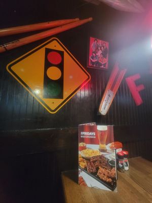 TGI Fridays by null