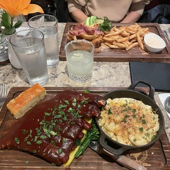 Egg River Cafe - Two Ways Ribs - Breakfast & Brunch Near Me - Hood River, Oregon