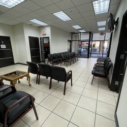 Prime Care Medical Group: Iffat Sadique, MD - Patients seating