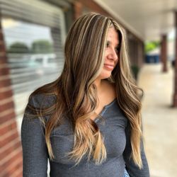 Studio 329 Salon