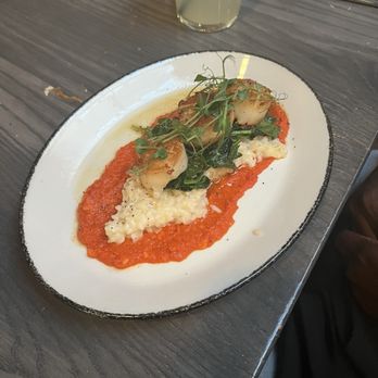 The Beaumont - Seared Sea Scallops served over sautéed spinach and Parmesan risotto - Steakhouses Near Me - Catonsville, Maryland The Beaumont - Seared Sea Scallops served over sautéed spinach and Parmesan risotto - Steakhouses Near Me - Catonsville, Maryland