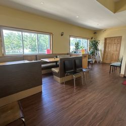 China Pond - Indoor seating