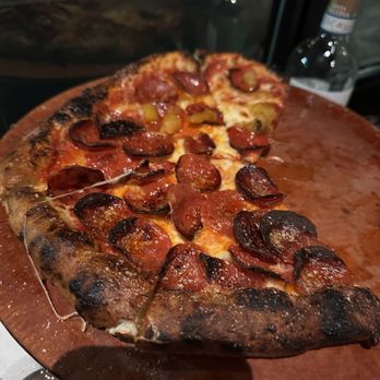 Republic Pi - Double pepperoni/pepperoni and pineapple - Pizza Near Me - Spokane, Washington