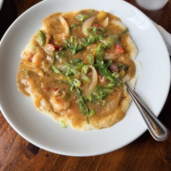Henry's On The Market - Shrimp and grits - Bars Near Me - Charleston, South Carolina Henry's On The Market - Shrimp and grits - Bars Near Me - Charleston, South Carolina