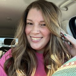 Dream Blowdry & Beauty Bar