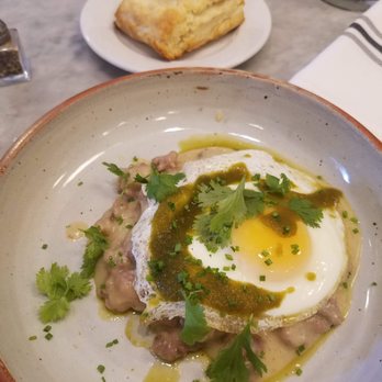 The Baker’s Table - Biscuits and gravy were the best Ive had in this region, with just the right bit of spice from the jalapeno. I wish they'd given more though - New American Near Me - Newport, Kentucky