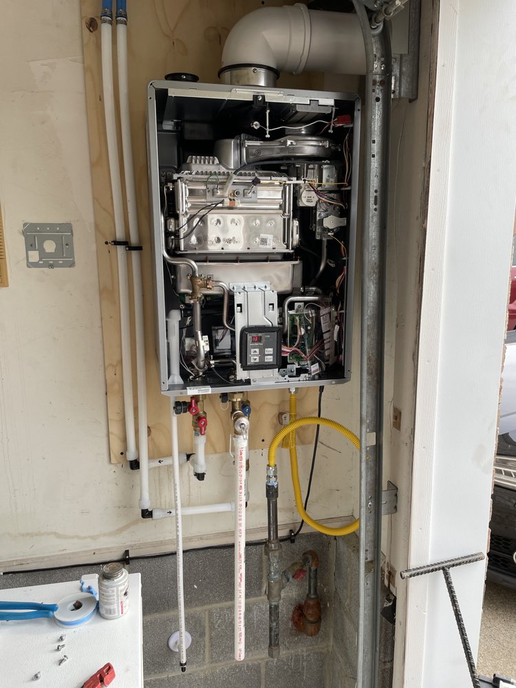 Slide of Griffith & McKee