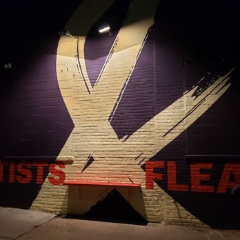 Artists & Fleas - Used, Vintage & Consignment Near Me - Brooklyn, New York
