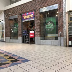 Spencer's - Front