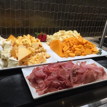 United Polaris Lounge - Airport Lounges Near Me - Chicago, Illinois United Polaris Lounge - Airport Lounges Near Me - Chicago, Illinois
