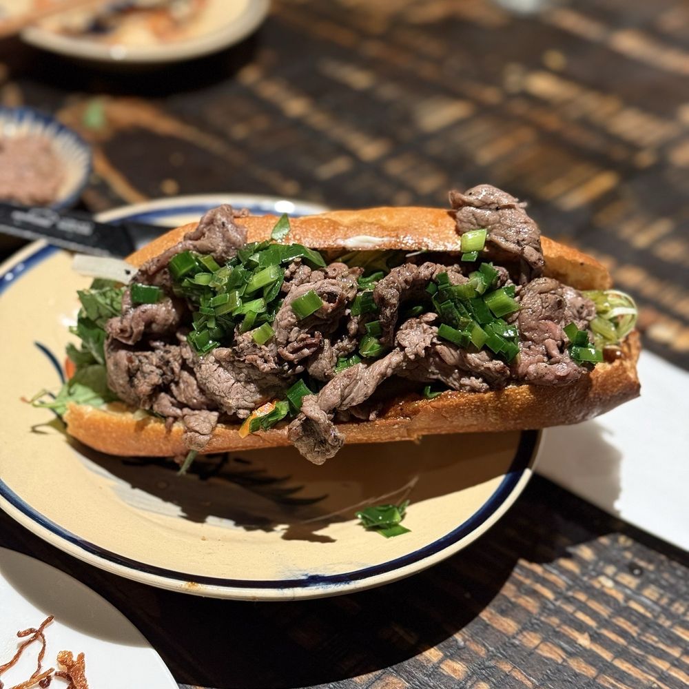 Banh Anh Em - Vietnamese Near Me - New York, New York