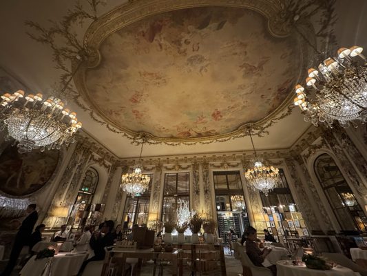 Restaurant le Meurice Alain Ducasse by null