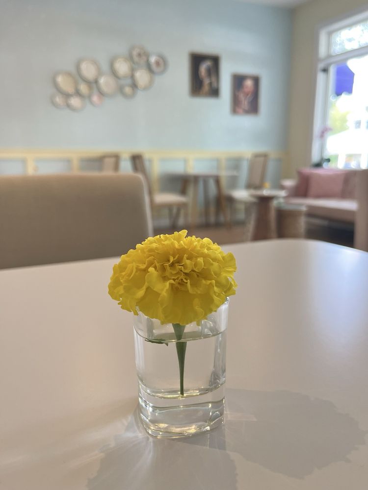 Empress Coffee & Cocktails