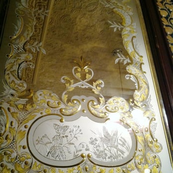 Princess Louise - Mirror - details - Pubs Near Me - London, XGL Princess Louise - Mirror - details - Pubs Near Me - London, XGL