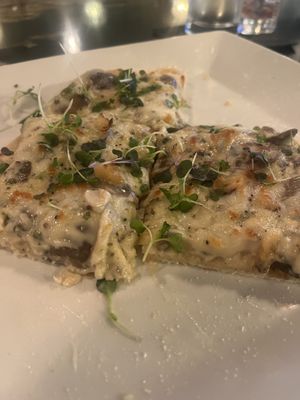 35 Bistro and Wine Bar by null